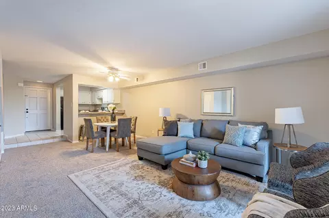 2121 W Union Hills Dr #122, Phoenix, AZ 85027