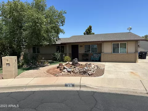 318 N Winthrop Cir, Mesa, AZ 85213
