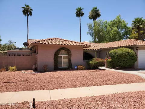 2557 W Laguna Azul Ave, Mesa, AZ 85202