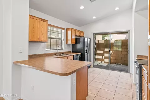 3268 E Franklin Ave, Gilbert, AZ 85295 photo 5