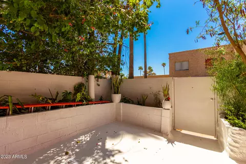4264 N 67th Ln, Phoenix, AZ 85033 photo 5