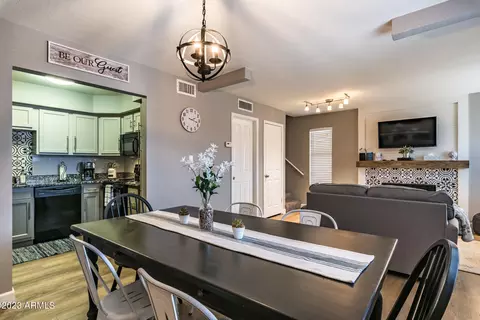 2121 S Pennington St #35, Mesa, AZ 85202