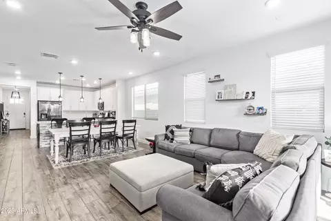 19895 W Devonshire Ave, Litchfield Park, AZ 85340