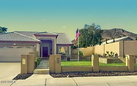 6132 W West Wind Dr, Glendale, AZ 85310