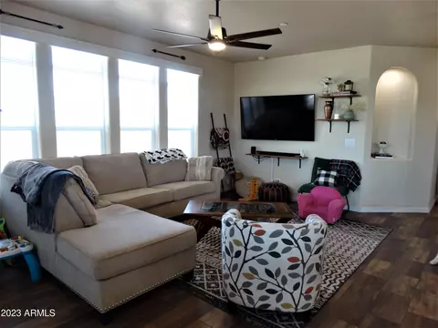 2888 W Mockingbird St, Apache Junction, AZ 85120 photo 4