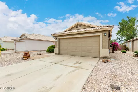 2025 W 20th Ave, Apache Junction, AZ 85120 photo 3