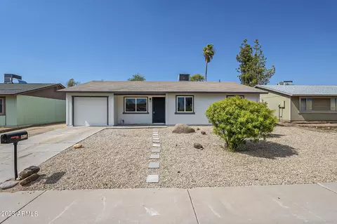 3208 W Libby St, Phoenix, AZ 85053