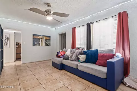 44 E Saint Charles Ave, Phoenix, AZ 85042 photo 4
