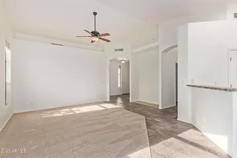 6717 E Regina St, Mesa, AZ 85215 photo 9