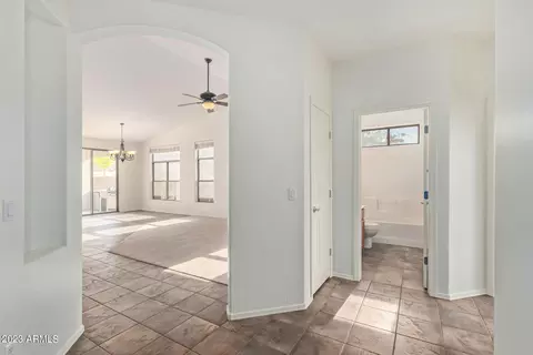 6717 E Regina St, Mesa, AZ 85215 photo 5