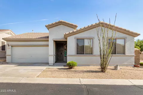 6717 E Regina St, Mesa, AZ 85215 photo 2
