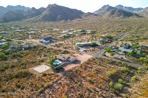 1177 E Tonto St, Apache Junction, AZ 85119