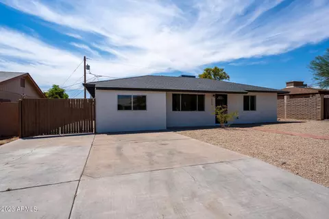 2000 S Coconino Dr, Apache Junction, AZ 85120 photo 3