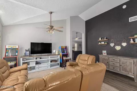 6504 E Quartz St, Mesa, AZ 85215 photo 3