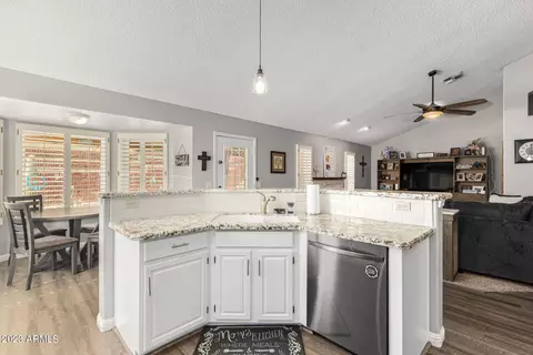 6504 E Quartz St, Mesa, AZ 85215 photo 12