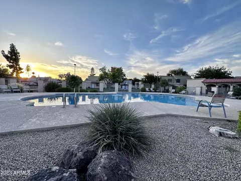 1012 E Diamond Dr, Tempe, AZ 85283 photo 13