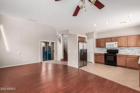 1750 W Union Hills Dr #34, Phoenix, AZ 85027