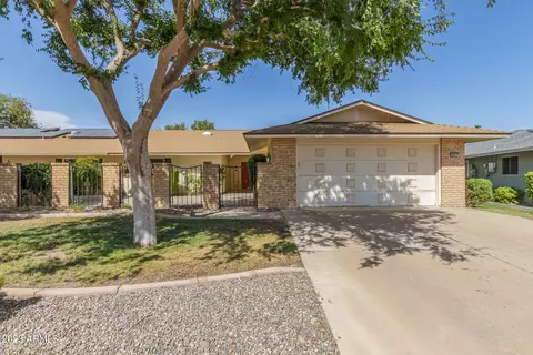 18037 N Desert Glen Dr, Sun City West, AZ 85375
