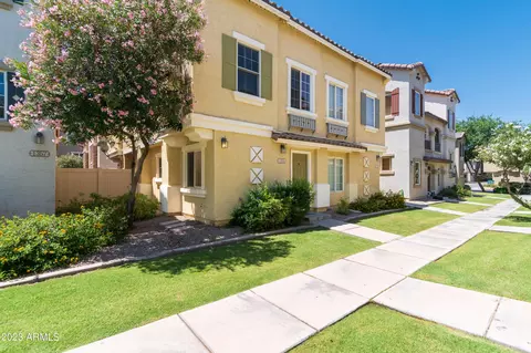 1355 S Sabino Dr, Gilbert, AZ 85296