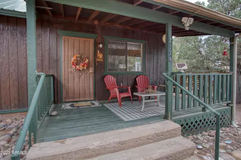 2178 Rainbow Trl, Overgaard, AZ 85933 photo 3