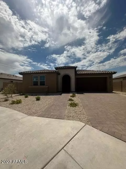 5008 S 111th Ave, Tolleson, AZ 85353