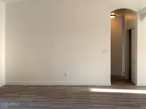 4221 S 76th Ln, Phoenix, AZ 85043 photo 4