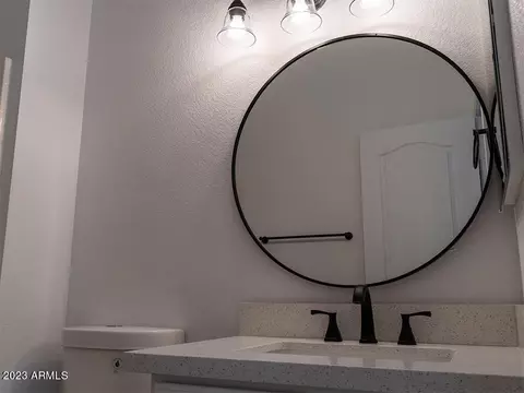 4221 S 76th Ln, Phoenix, AZ 85043 photo 12