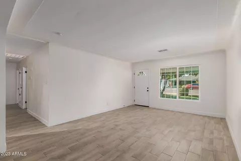 2535 E Turney Ave, Phoenix, AZ 85016 photo 7
