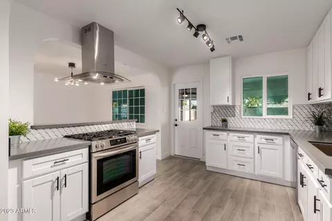 2535 E Turney Ave, Phoenix, AZ 85016 photo 14
