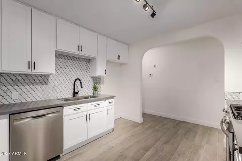2535 E Turney Ave, Phoenix, AZ 85016 photo 16