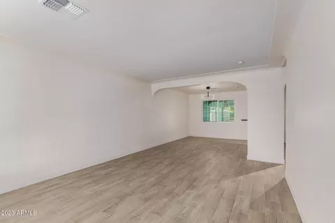 2535 E Turney Ave, Phoenix, AZ 85016 photo 8