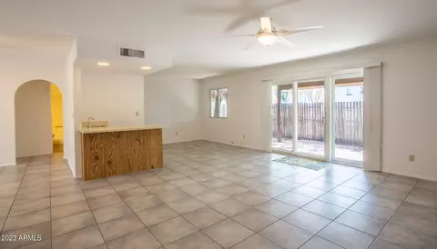 5439 S Mitchell Dr, Tempe, AZ 85283 photo 16