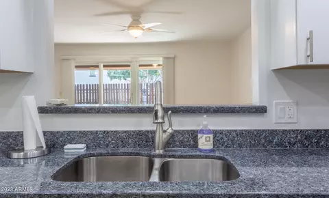 5439 S Mitchell Dr, Tempe, AZ 85283 photo 14