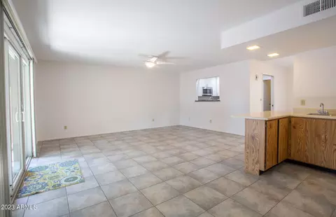 5439 S Mitchell Dr, Tempe, AZ 85283 photo 18