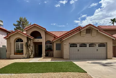 4117 E Glenhaven Dr, Phoenix, AZ 85048