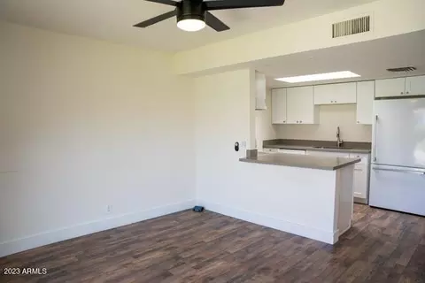6812 N 35th Ave #E, Phoenix, AZ 85017 photo 10