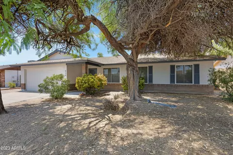 934 N Saffron --, Mesa, AZ 85205