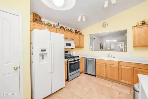 10049 E Osage Ave, Mesa, AZ 85212 photo 5