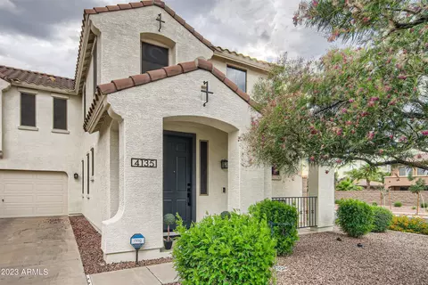 4135 E Waterman Ct, Gilbert, AZ 85297 photo 2