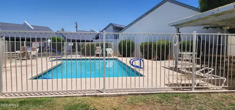 302 N Sycamore St #4, Mesa, AZ 85201