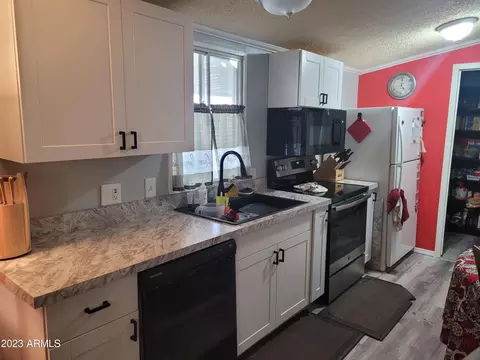 245 S 56th St #183, Mesa, AZ 85206