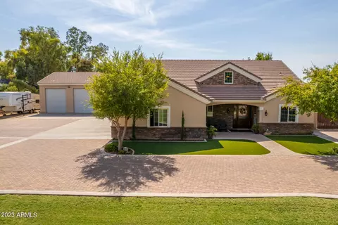 168 N Greenfield Rd, Gilbert, AZ 85234