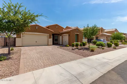 2443 E Runaway Bay Pl, Gilbert, AZ 85298 photo 5