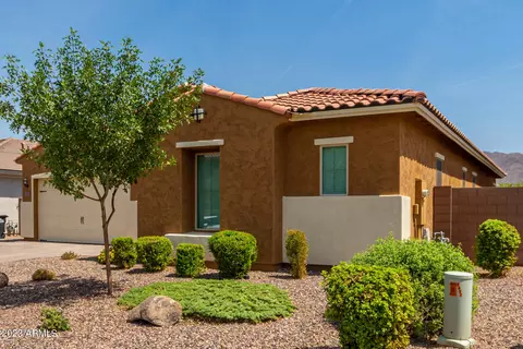 2443 E Runaway Bay Pl, Gilbert, AZ 85298 photo 4