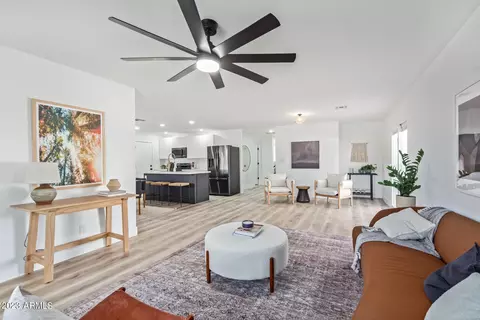 2208 E Paradise Dr, Phoenix, AZ 85028 photo 10