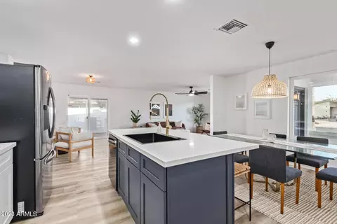 2208 E Paradise Dr, Phoenix, AZ 85028 photo 16