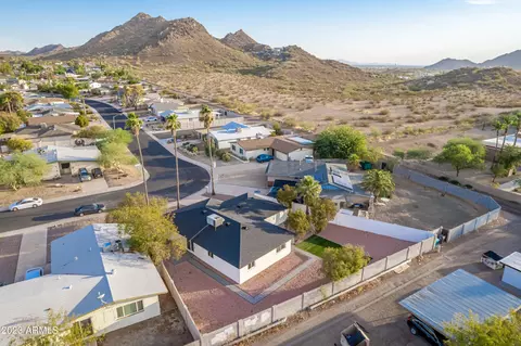 2208 E Paradise Dr, Phoenix, AZ 85028 photo 50