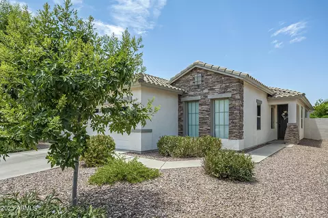 3876 S Stallion Dr, Gilbert, AZ 85297 photo 2