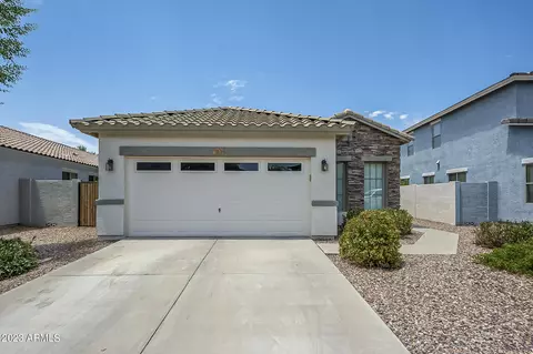 3876 S Stallion Dr, Gilbert, AZ 85297
