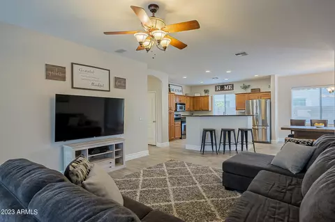3876 S Stallion Dr, Gilbert, AZ 85297 photo 4